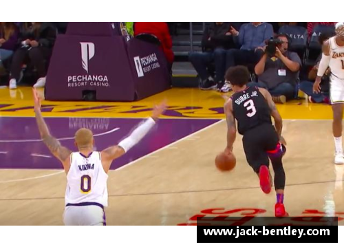 ob欧宝集团官网NBA裁判争议：黑哨风波再度引发球迷热议